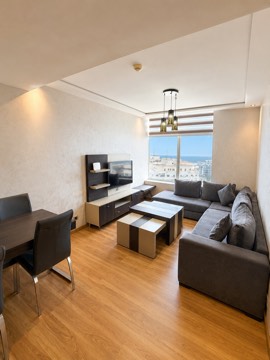 Salon de l'appartement Hilton N°05